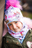 The princess and her unicorn beanie (In stock) with cords