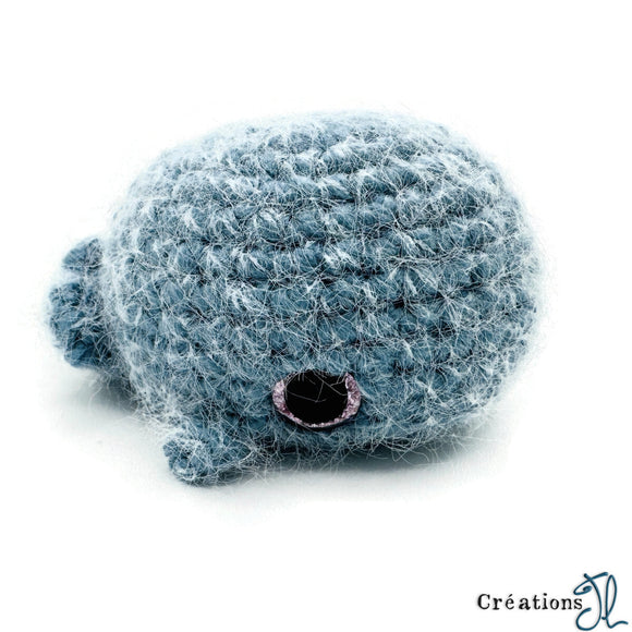 Petite baleine - bleu doux - par Créations JL