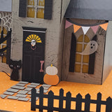 Maison hantée - scrapbooking par Linda