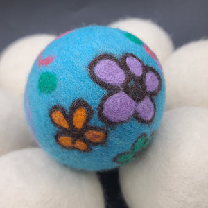 Dryer Ball: Colorful Flowers