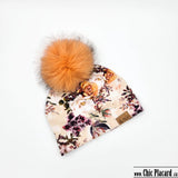 Flowery tuque on a rich cream background (to order/choice of model)